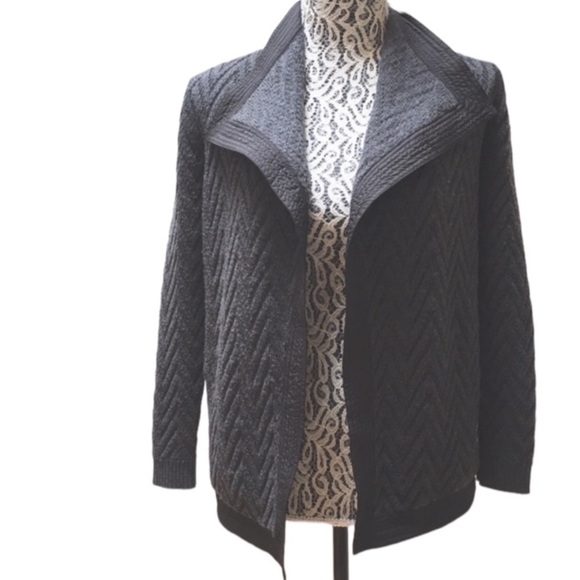 [PRE-OWNED] LAFAYETTE 148 Merino Wool Drape Front Zigzag Jacquard Cardigan Sz 0P - Picture 7 of 8